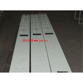 �Ϸ��е��������ܼ���ĸ�߲۱���