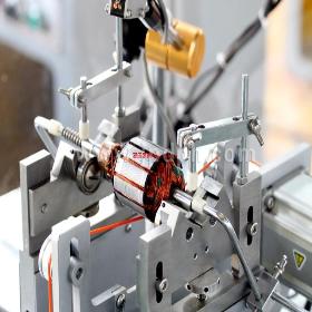 ��ˢ�����ƽ������綯��ת�Ӷ�ƽ������Ϻ�ƽ���