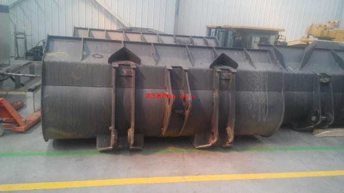 ����������������  �����������᳧��